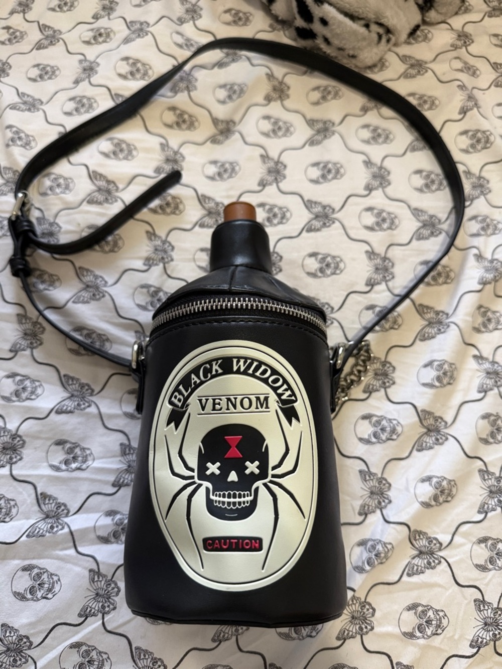 Black Widow Venom Black Crossbody Bottle Bag - Unbranded